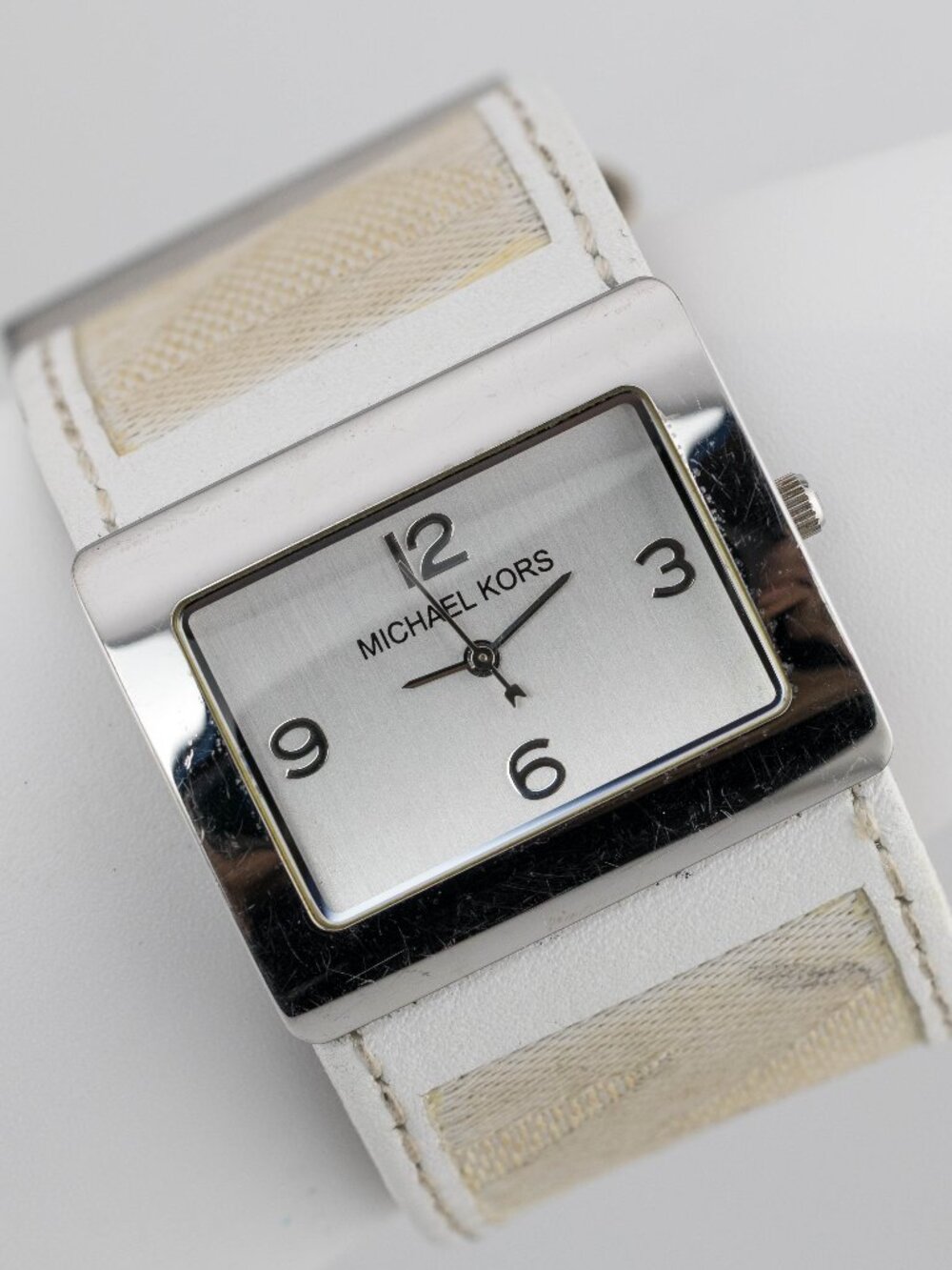 Michael Kors MK-2095 Rectangular Watch Women's Wide White Leather  New Battery